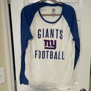 EUC long sleeve NY giants baseball style T-shirt